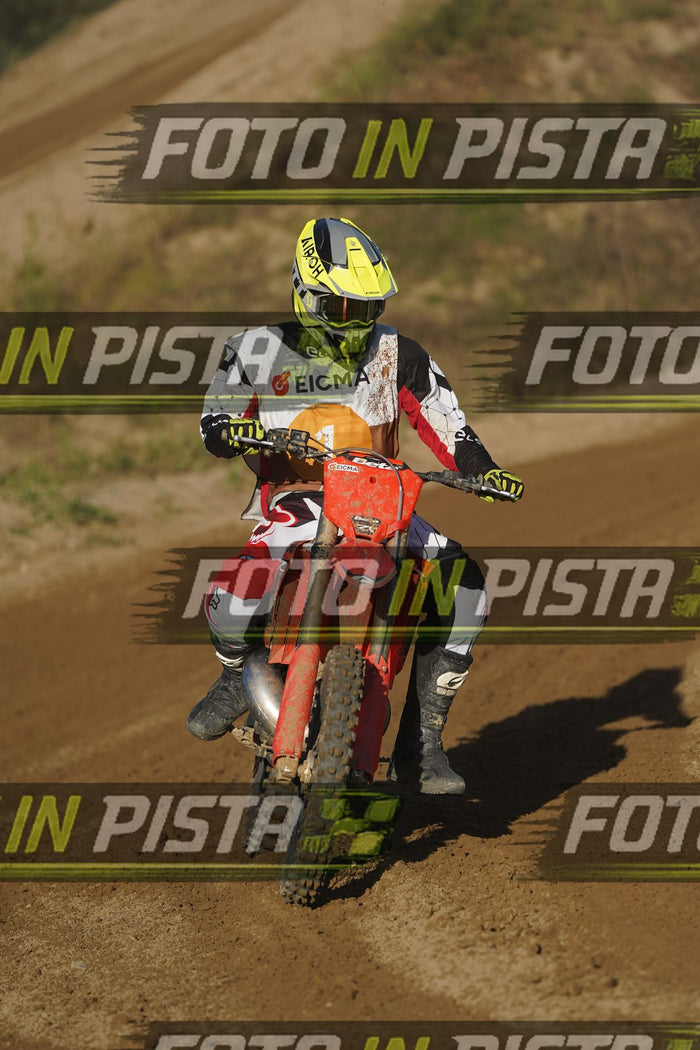 EICMA 19-09 17:00-18:00 · DOS01403