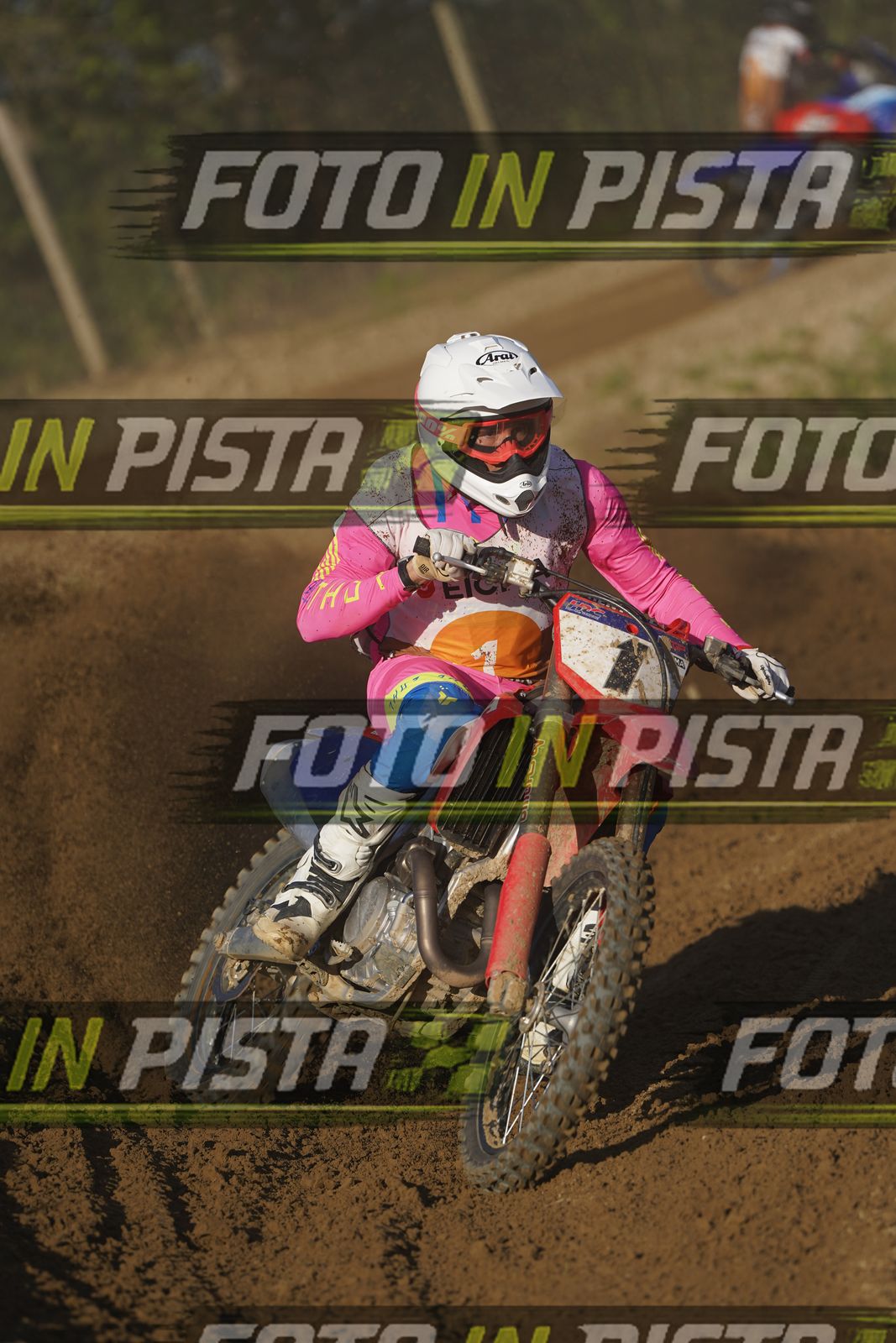 EICMA 19-09 17:00-18:00 · DOS01420