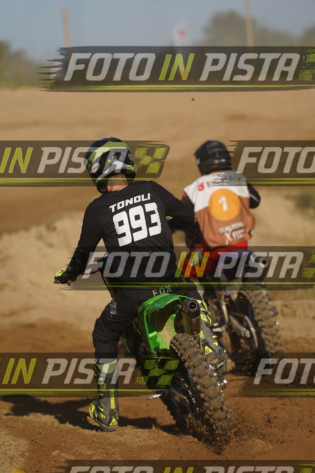 EICMA 19-09 17:00-18:00 · DOS01421