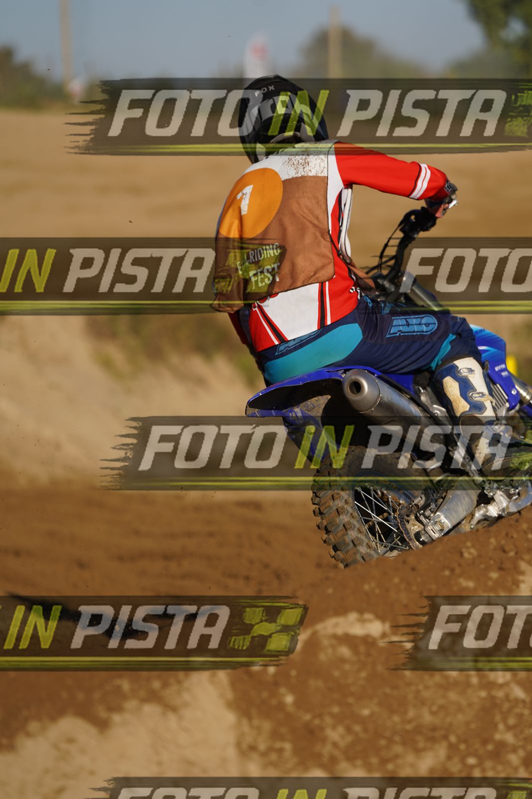 EICMA 19-09 17:00-18:00 · DOS01460