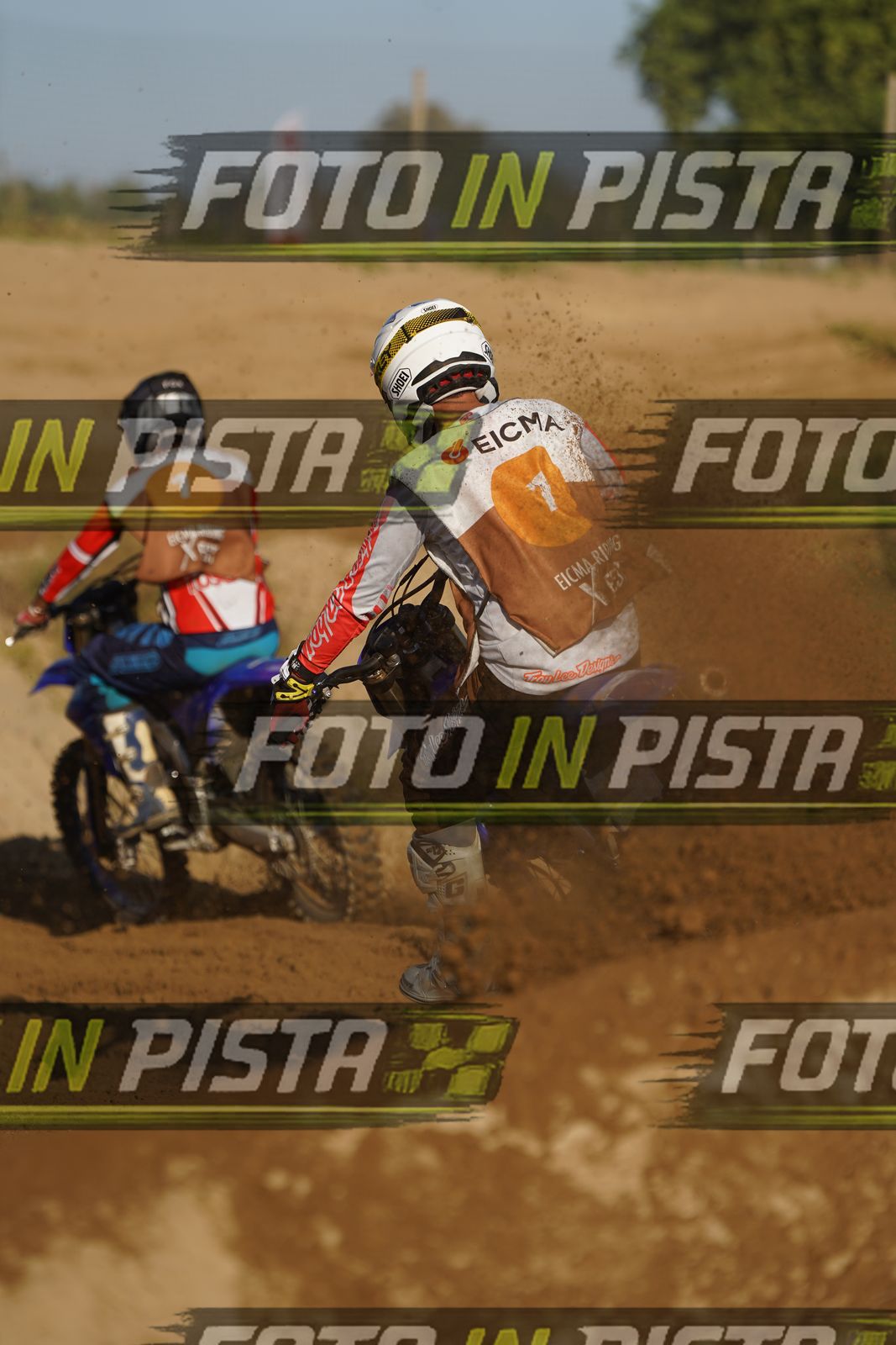 EICMA 19-09 17:00-18:00 · DOS01466