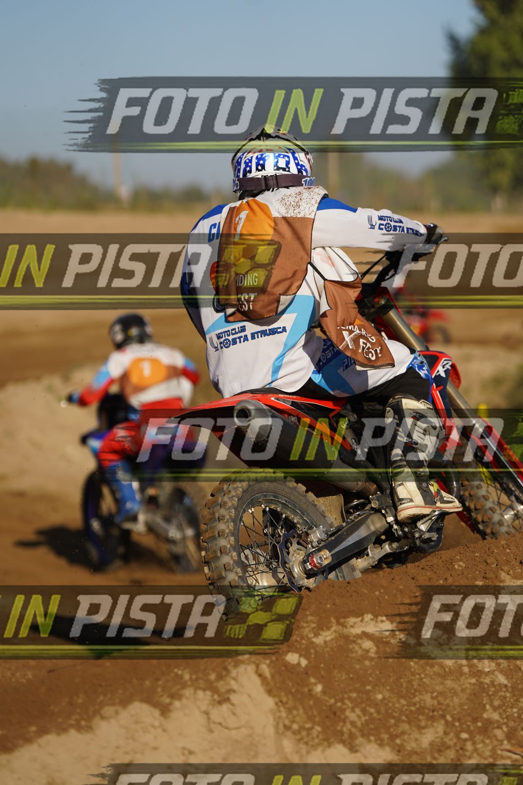 EICMA 19-09 17:00-18:00 · DOS01488