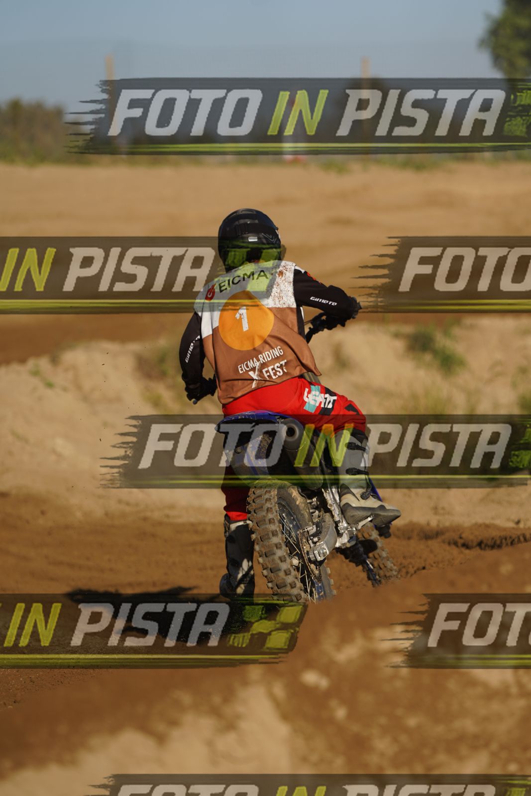 EICMA 19-09 17:00-18:00 · DOS01510