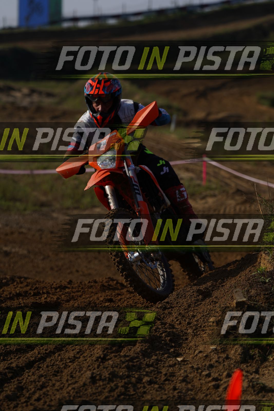 EICMA 20-09 09:00-10:00 · DOS01546