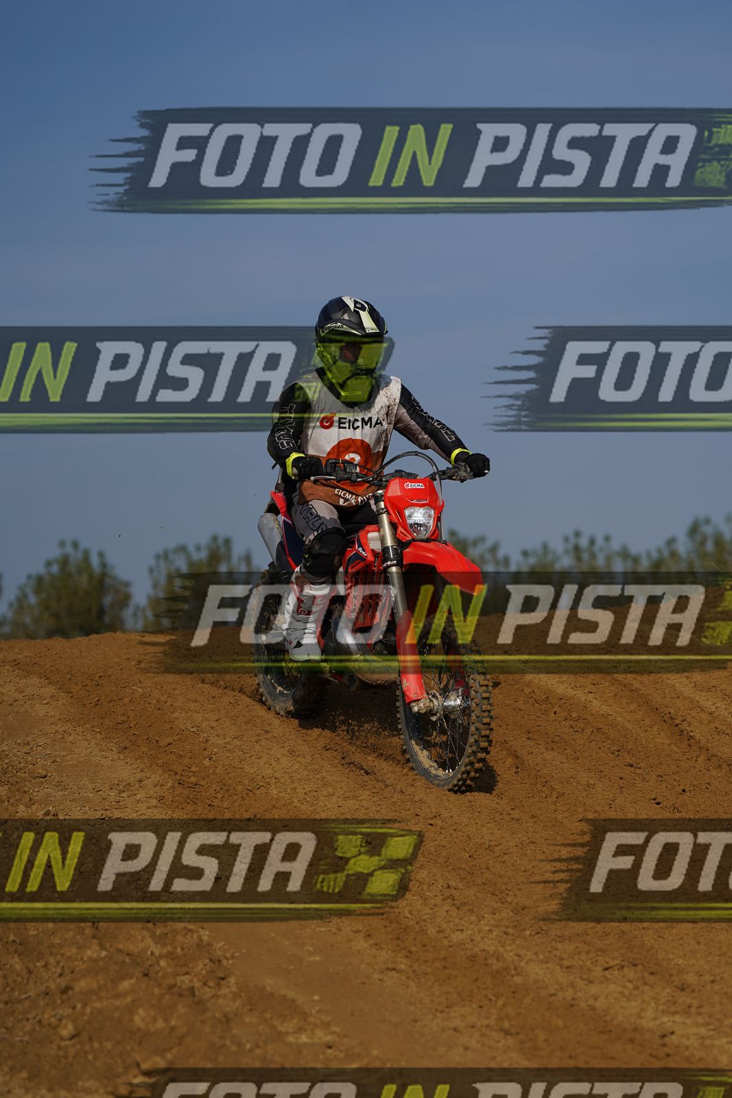 EICMA 20-09 10:00-11:00 · DOS01573