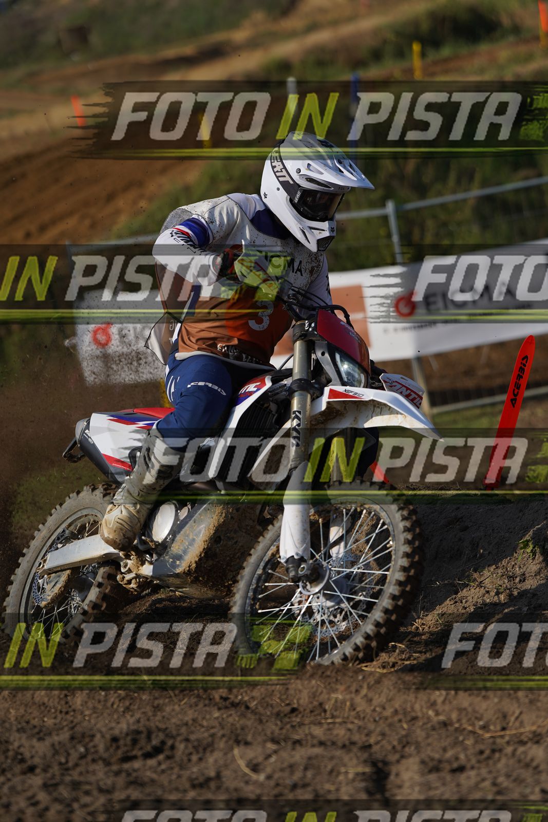 EICMA 20-09 10:00-11:00 · DOS01587