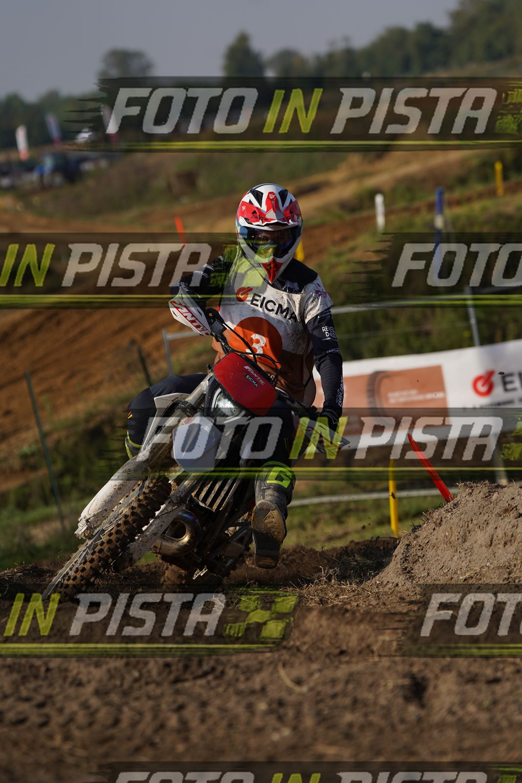 EICMA 20-09 10:00-11:00 · DOS01588