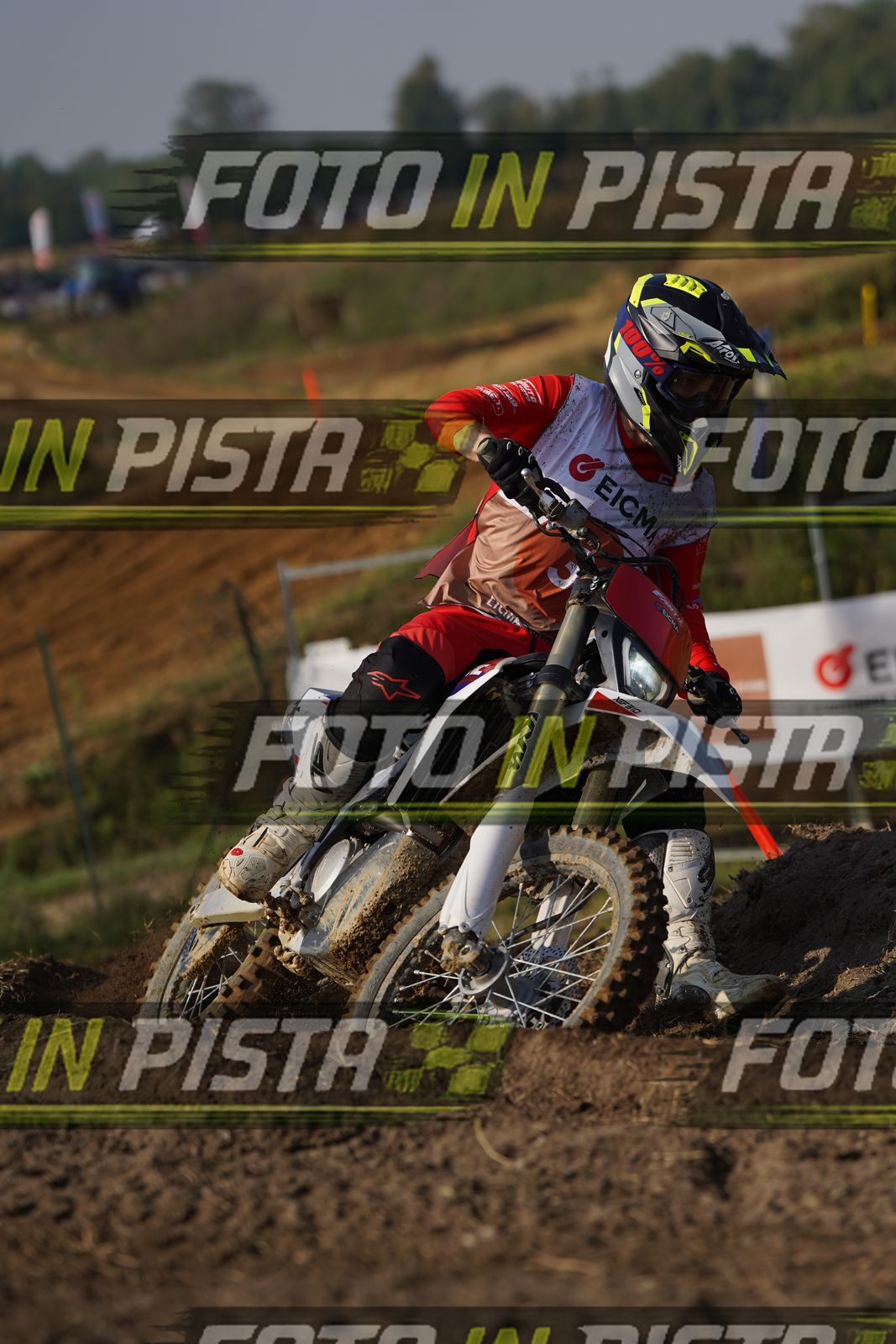 EICMA 20-09 10:00-11:00 · DOS01593