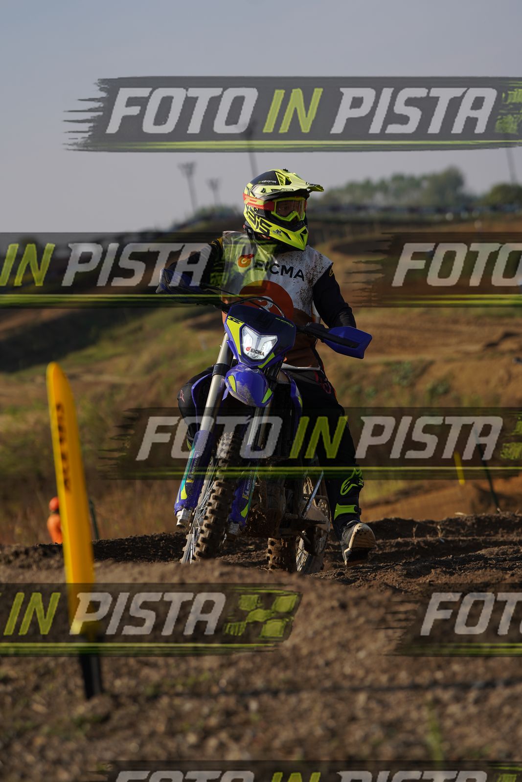 EICMA 20-09 10:00-11:00 · DOS01624