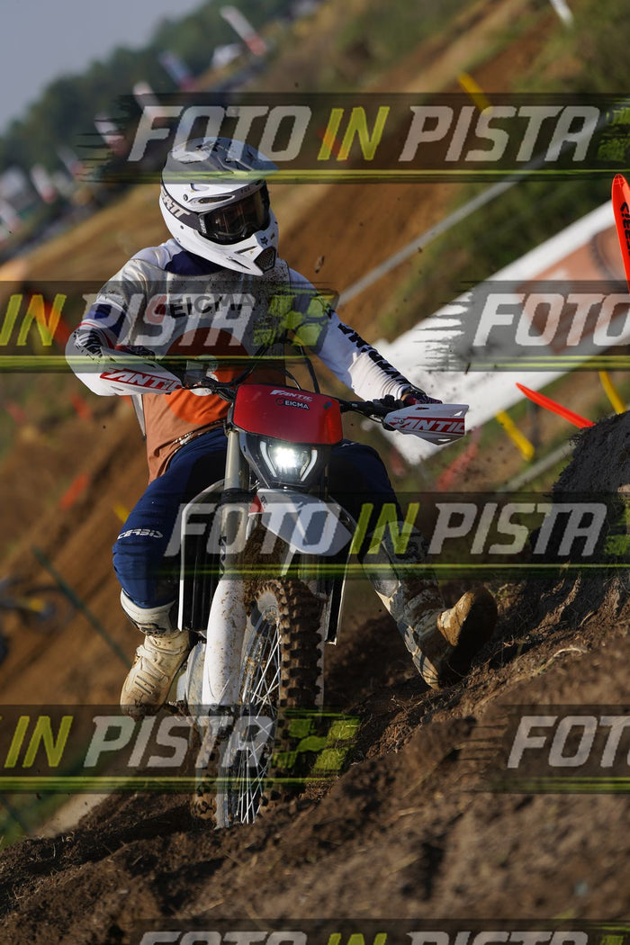 EICMA 20-09 10:00-11:00 · DOS01636