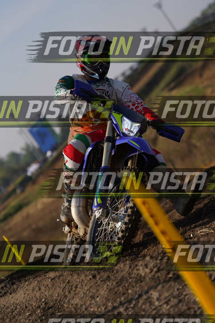 EICMA 20-09 10:00-11:00 · DOS01641