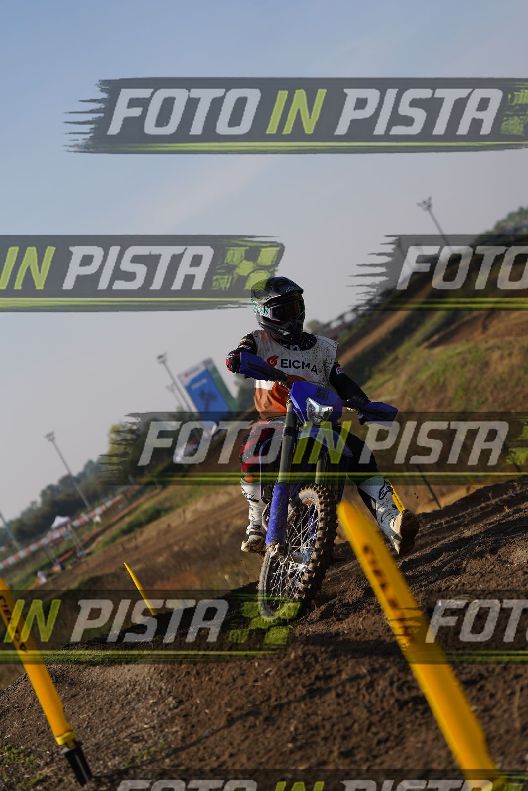 EICMA 20-09 10:00-11:00 · DOS01653