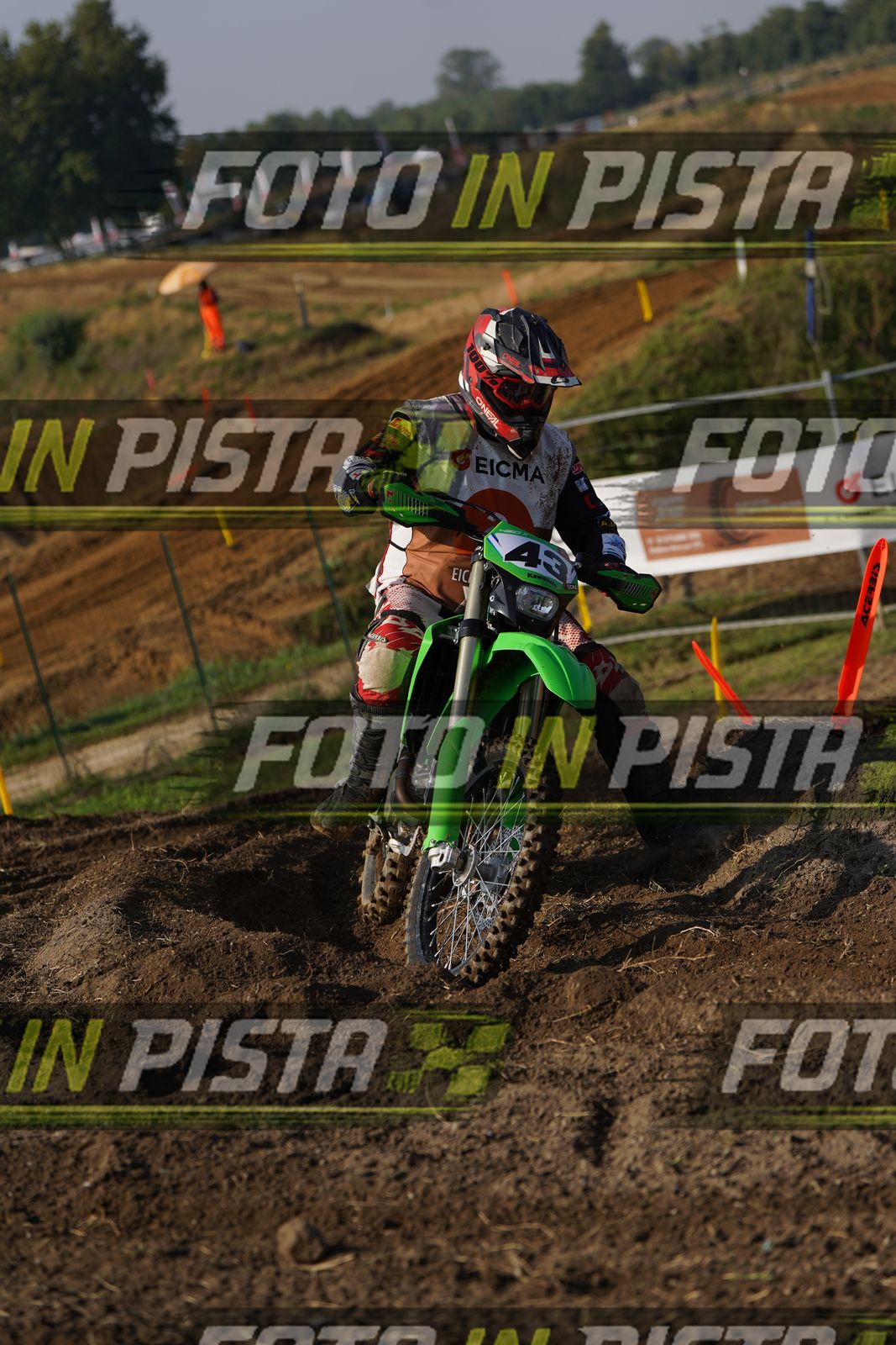 EICMA 20-09 10:00-11:00 · DOS01665