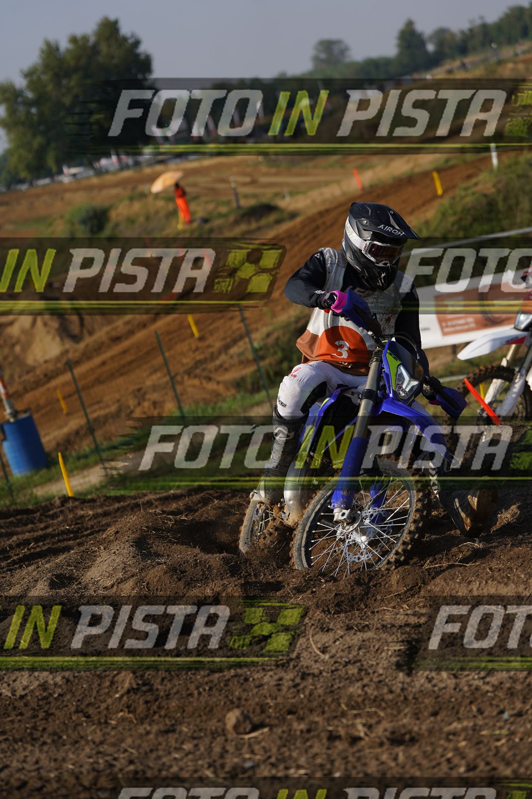 EICMA 20-09 10:00-11:00 · DOS01670