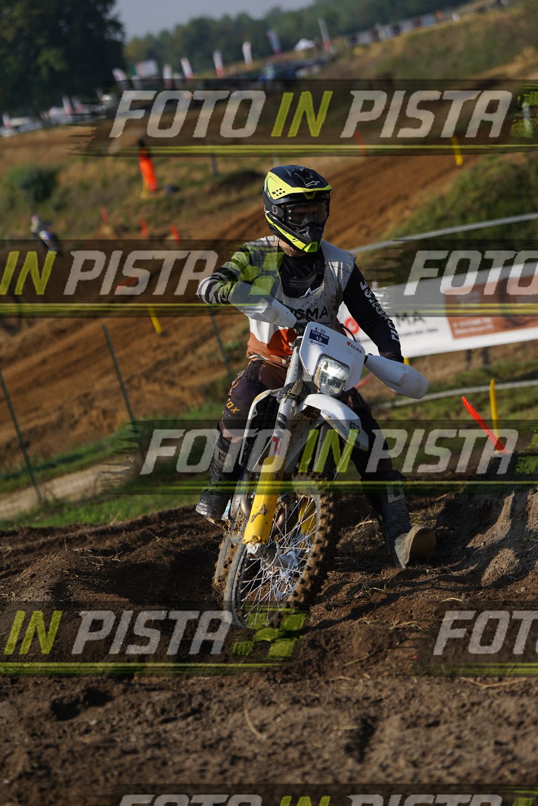 EICMA 20-09 10:00-11:00 · DOS01680