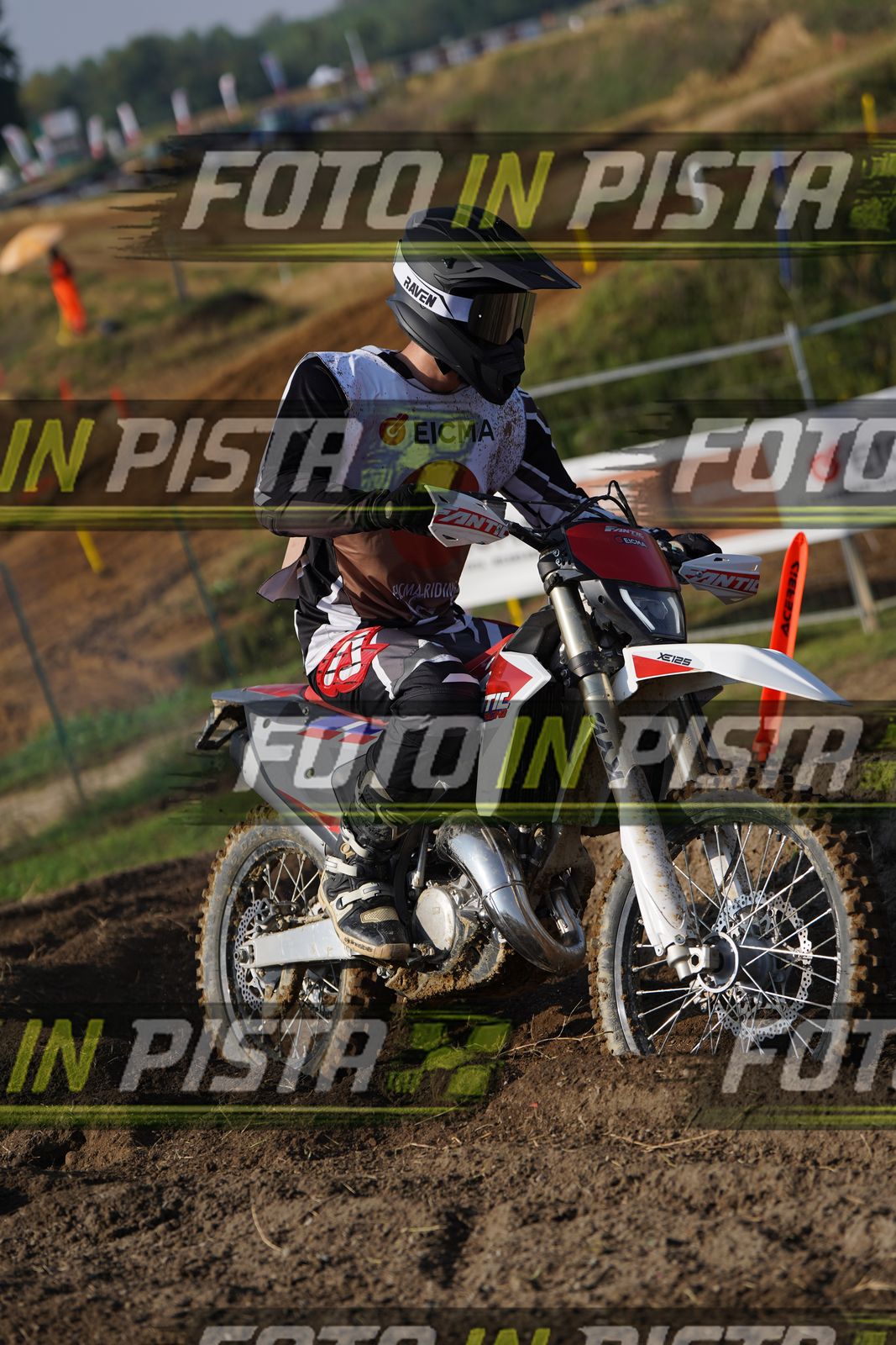 EICMA 20-09 10:00-11:00 · DOS01686