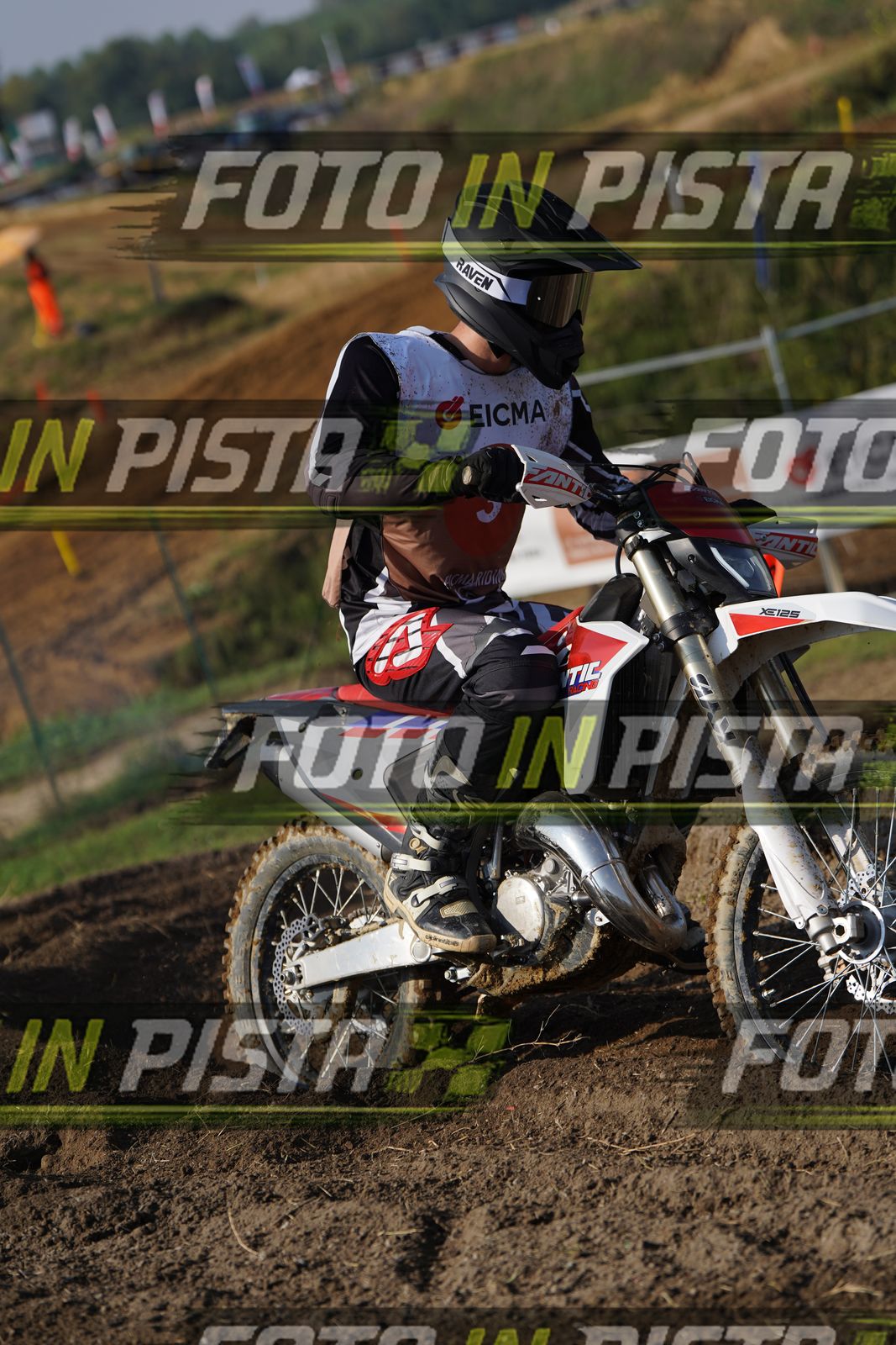 EICMA 20-09 10:00-11:00 · DOS01687