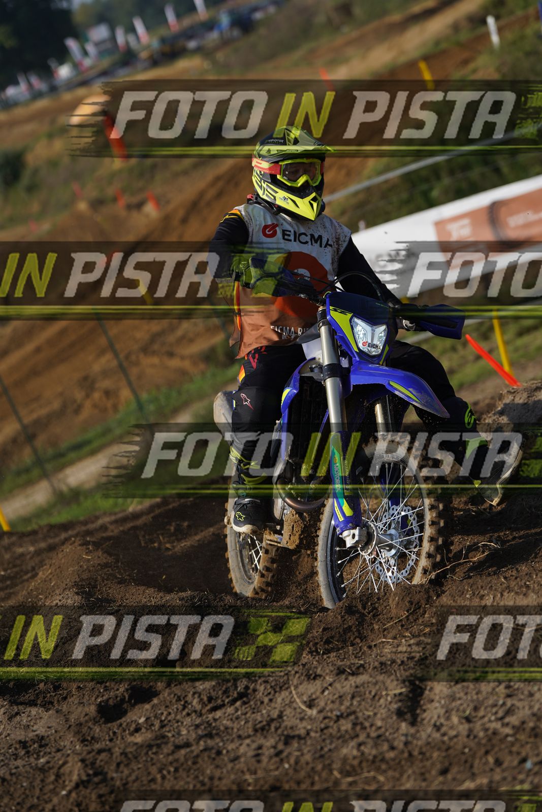 EICMA 20-09 10:00-11:00 · DOS01702