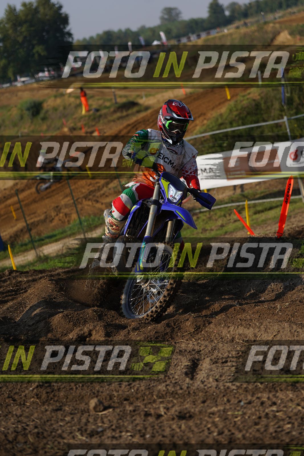 EICMA 20-09 10:00-11:00 · DOS01705