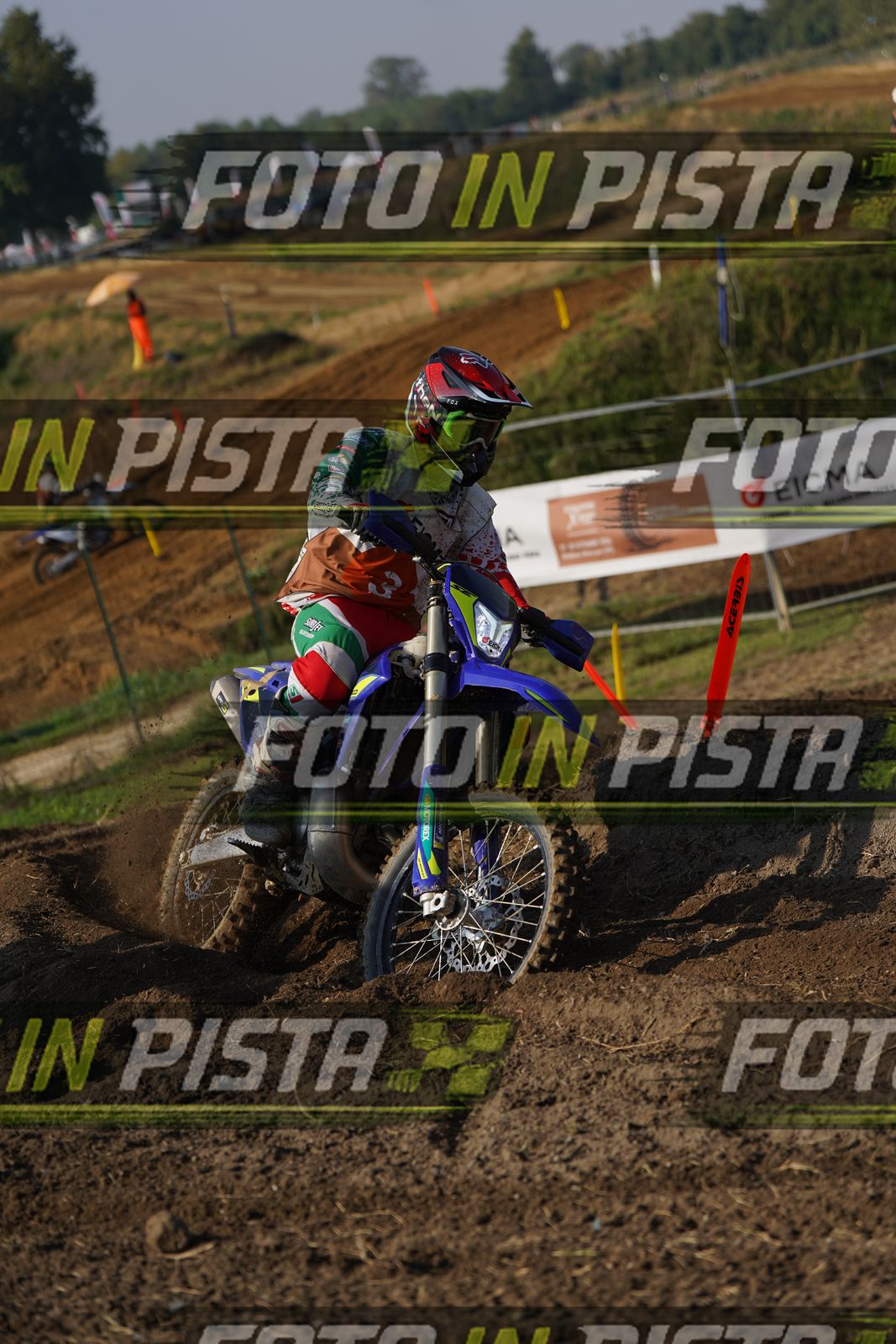 EICMA 20-09 10:00-11:00 · DOS01706