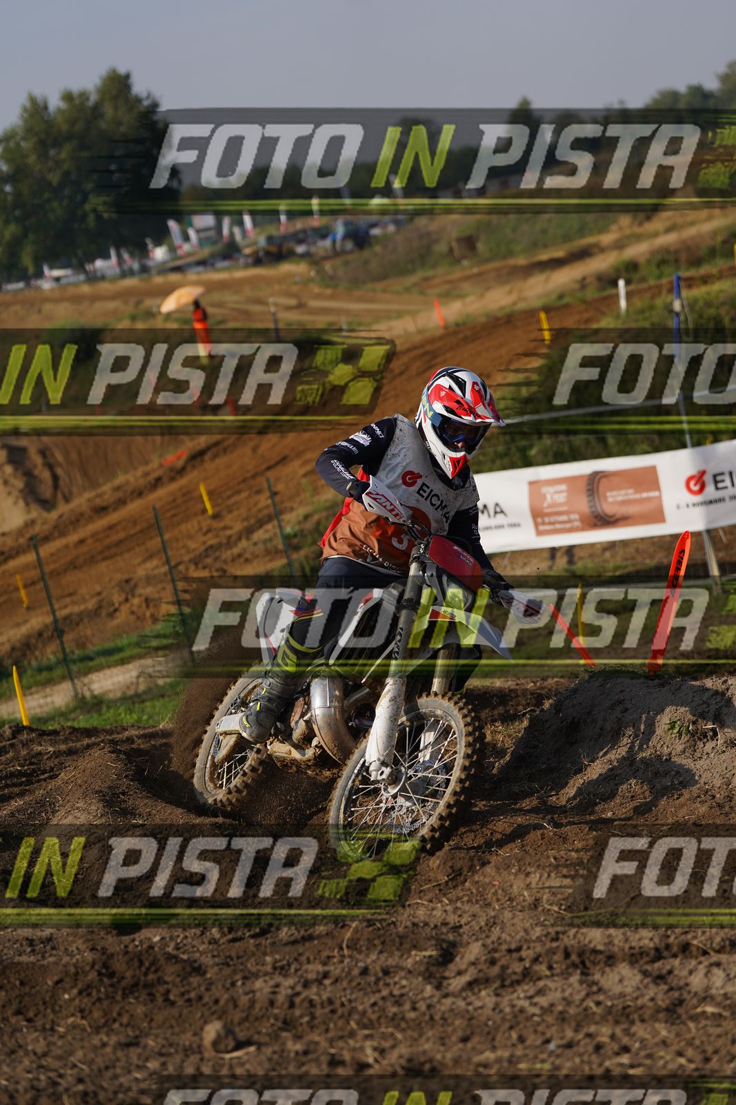 EICMA 20-09 10:00-11:00 · DOS01708