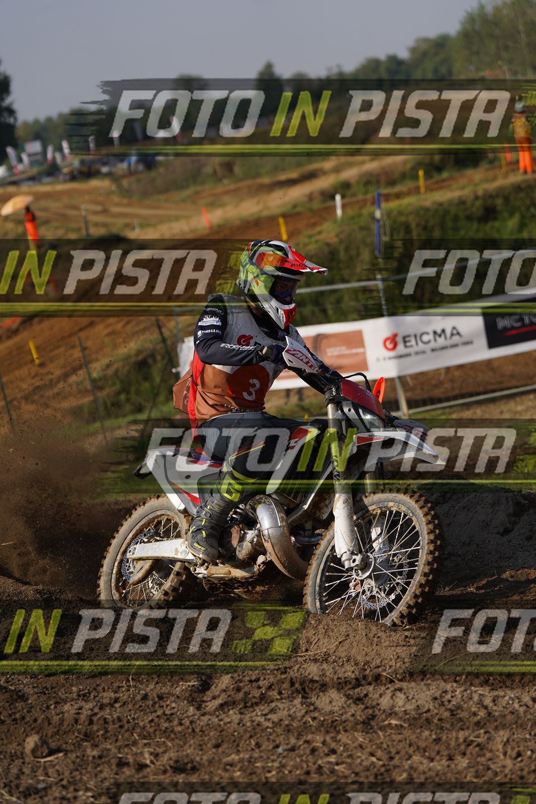 EICMA 20-09 10:00-11:00 · DOS01710
