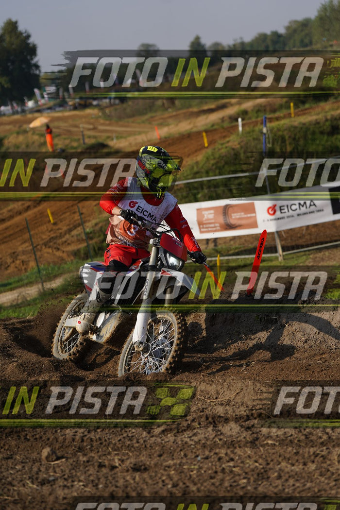 EICMA 20-09 10:00-11:00 · DOS01712