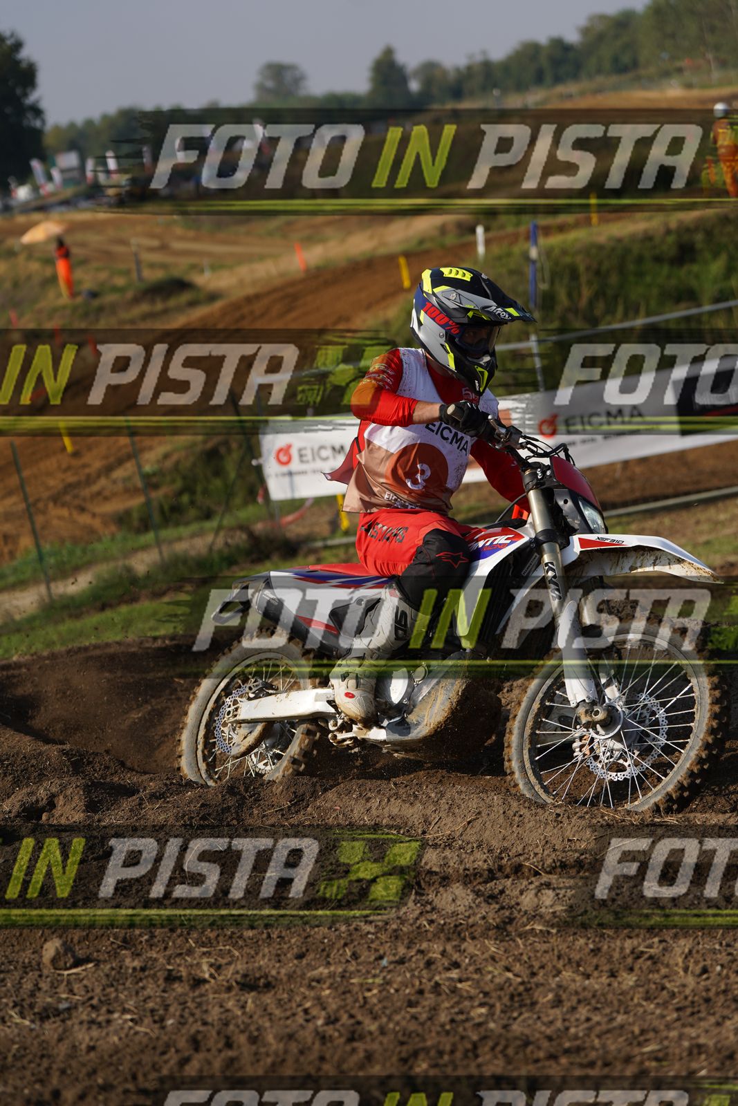 EICMA 20-09 10:00-11:00 · DOS01714