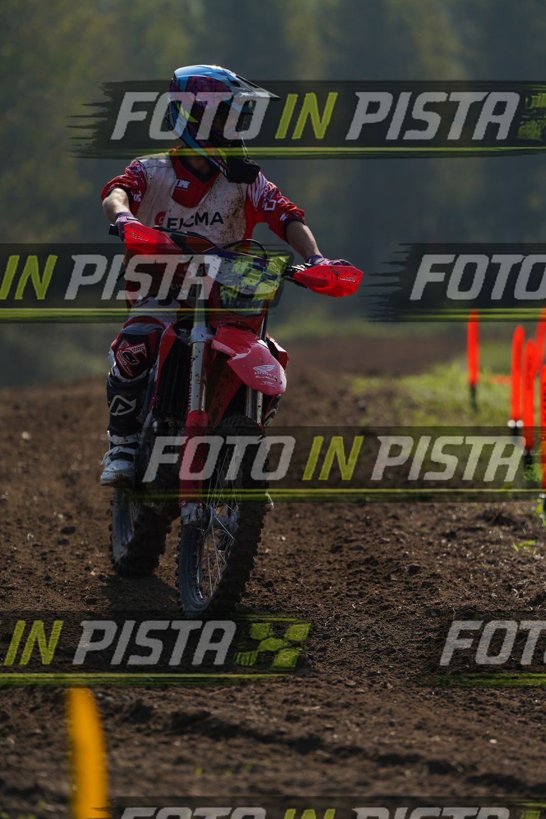 EICMA 20-09 10:00-11:00 · DOS01717