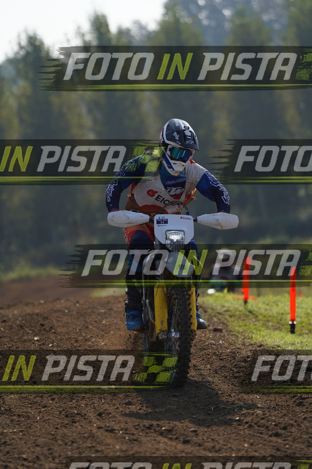 EICMA 20-09 10:00-11:00 · DOS01723