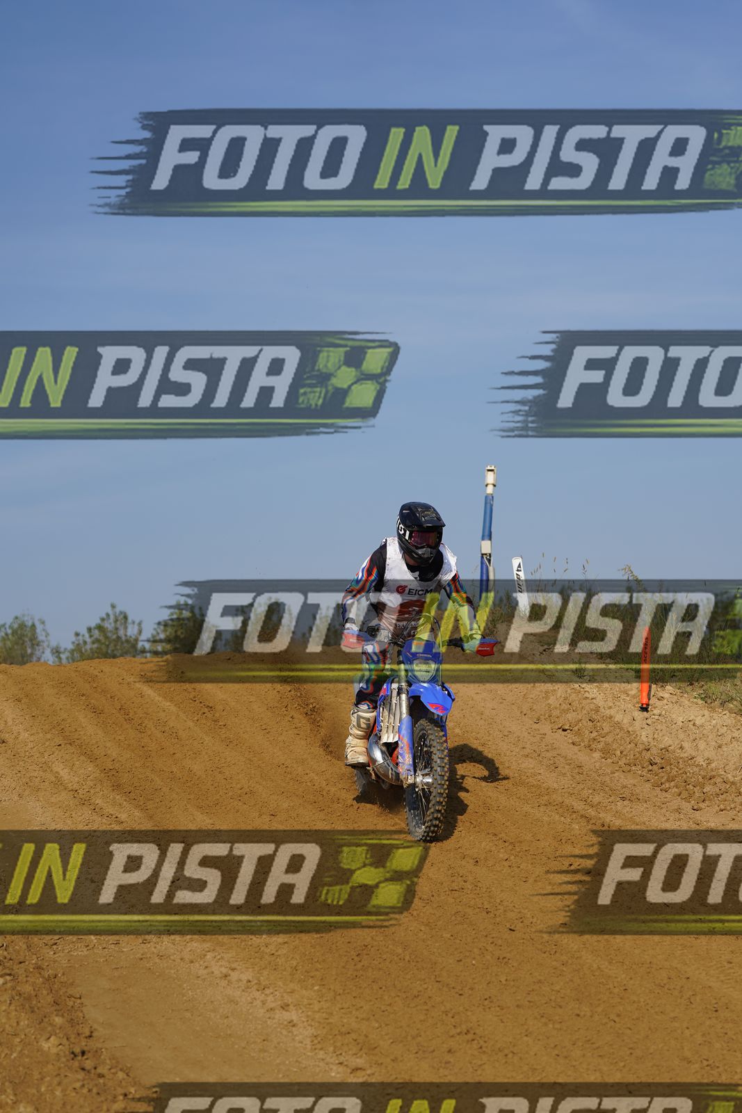 EICMA 20-09 10:00-11:00 · DOS01734
