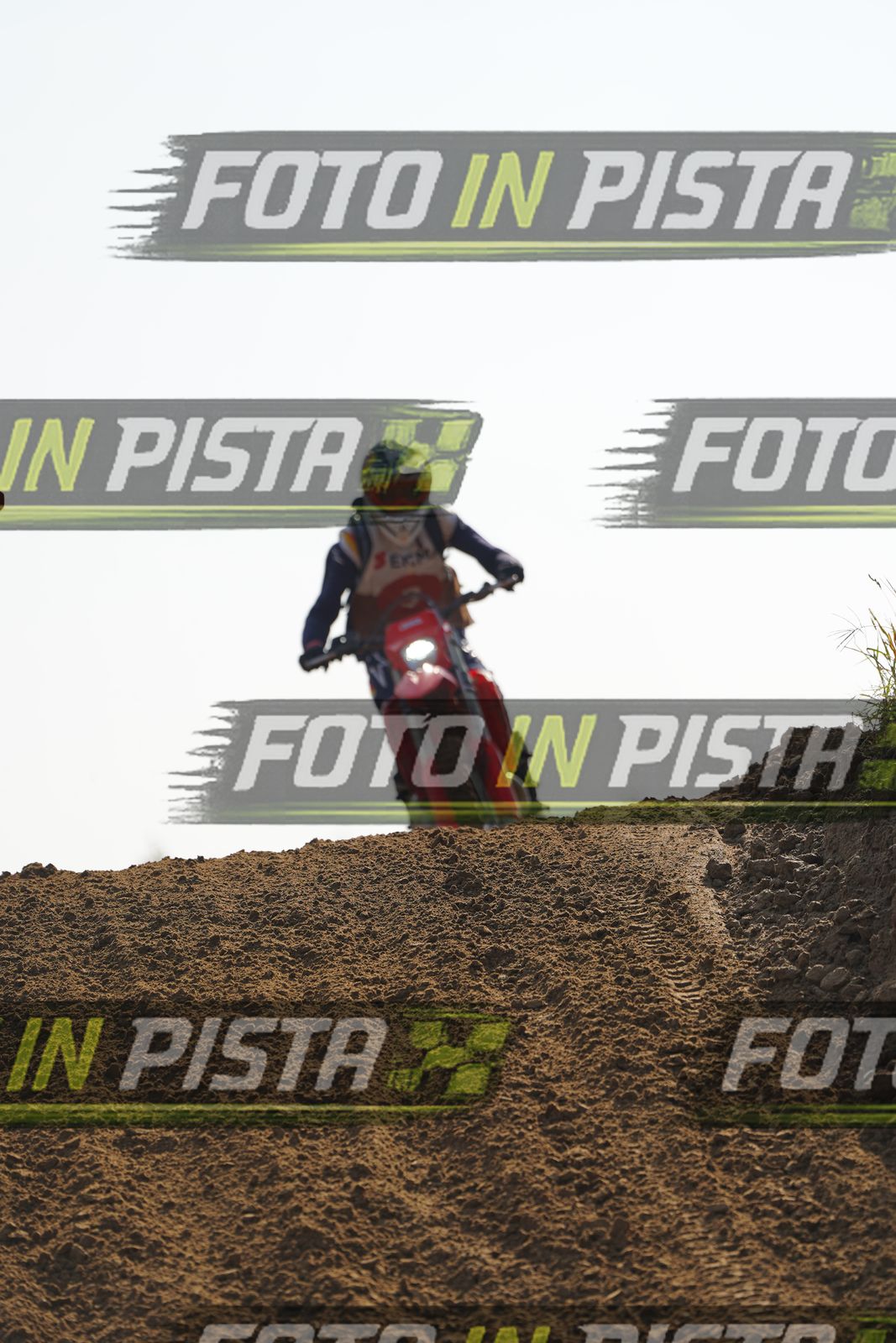 EICMA 20-09 10:00-11:00 · DOS01784