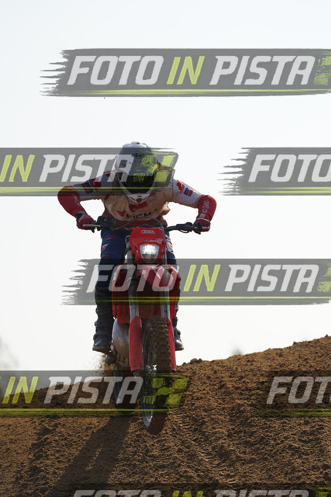 EICMA 20-09 10:00-11:00 · DOS01795