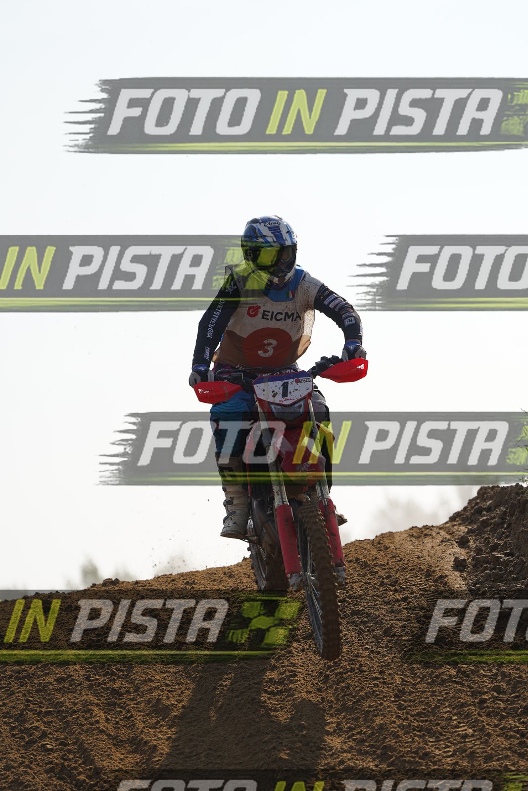 EICMA 20-09 10:00-11:00 · DOS01808