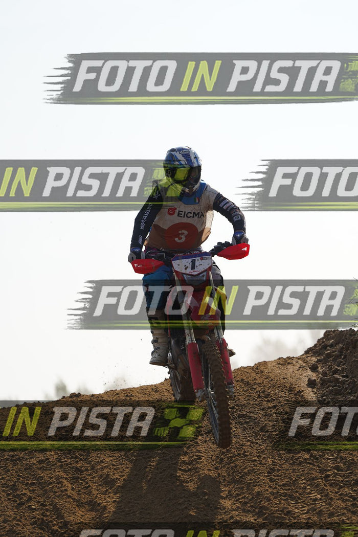 EICMA 20-09 10:00-11:00 · DOS01808