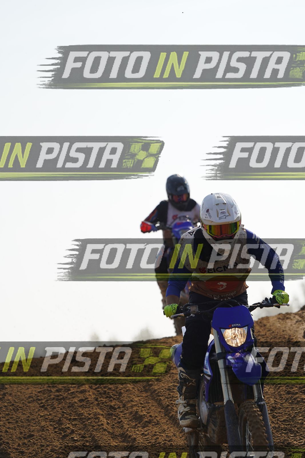 EICMA 20-09 10:00-11:00 · DOS01814