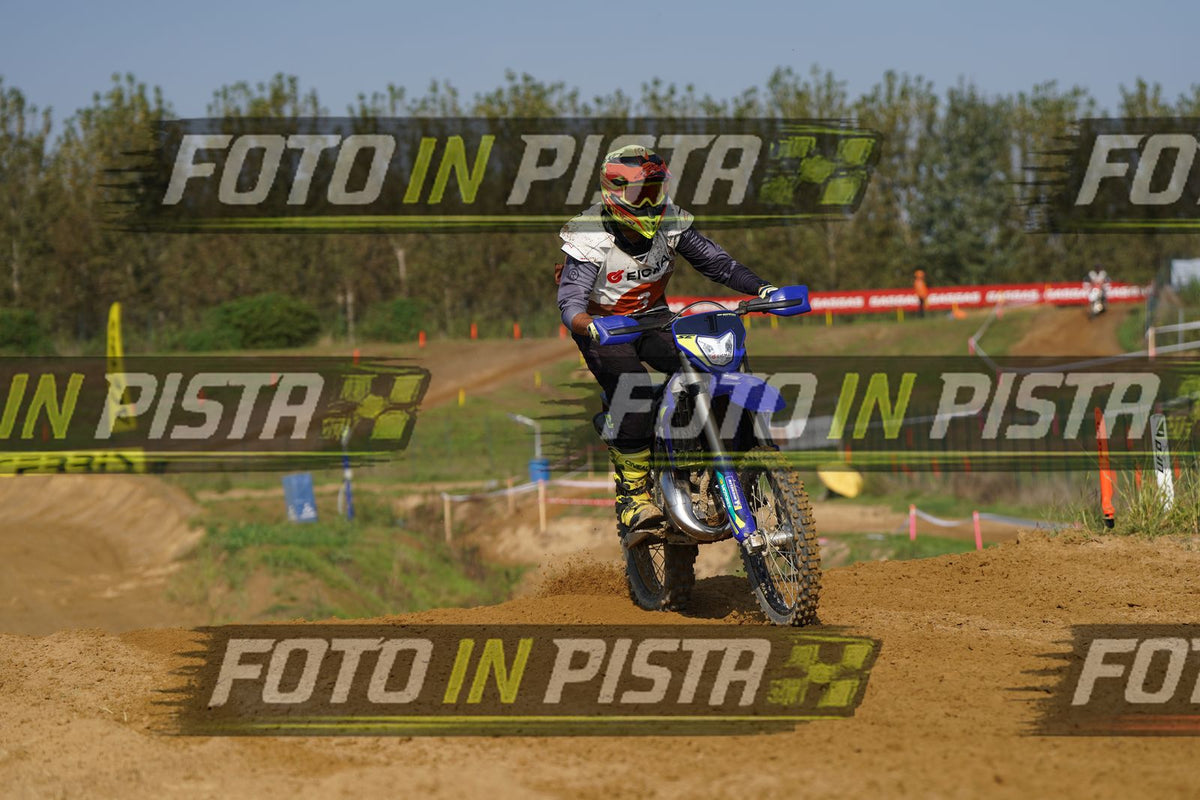 EICMA 20-09 10:00-11:00 · DOS01817
