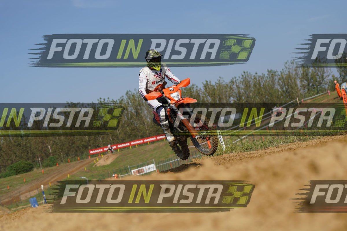 EICMA 20-09 10:00-11:00 · DOS01849