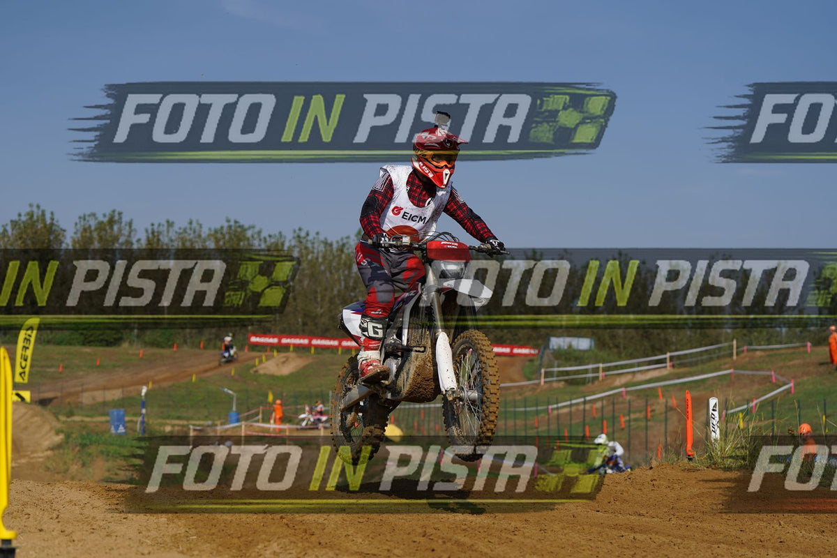 EICMA 20-09 10:00-11:00 · DOS01866