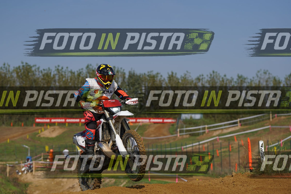 EICMA 20-09 10:00-11:00 · DOS01872