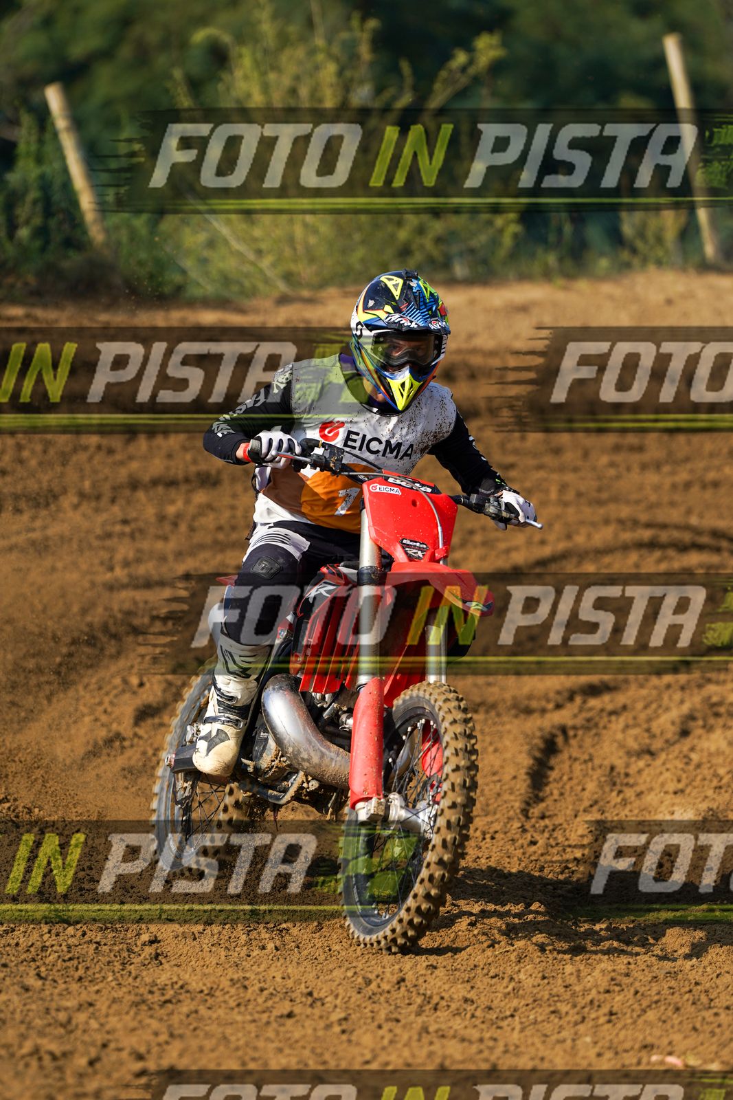 EICMA 20-09 11:00-12:00 · DOS01906