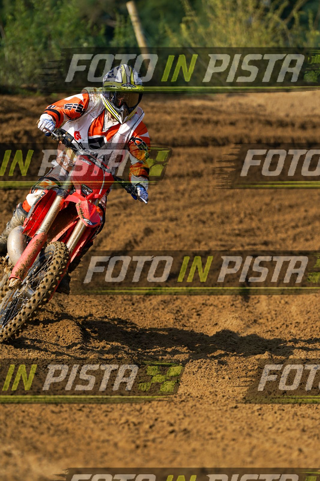 EICMA 20-09 11:00-12:00 · DOS01910
