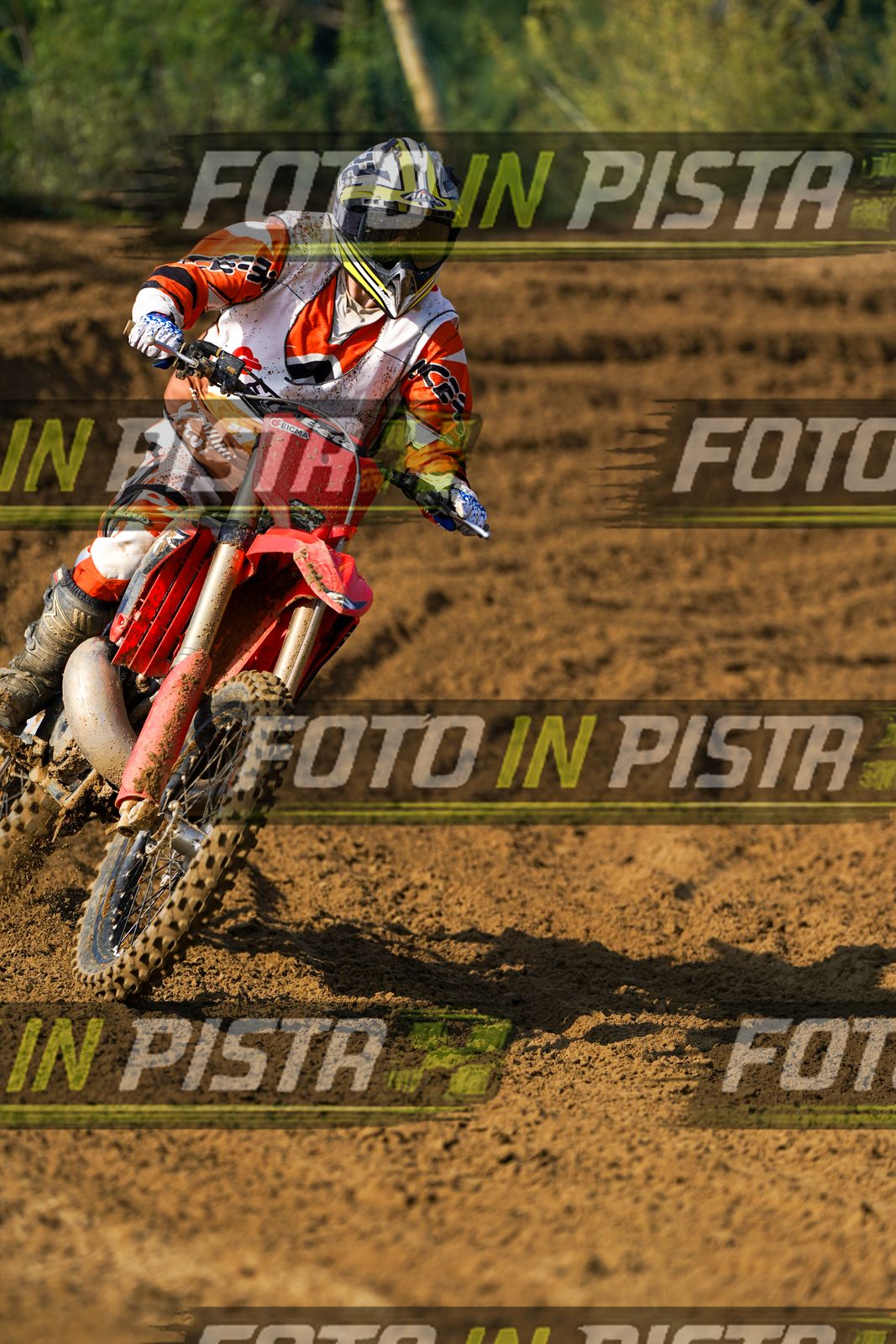 EICMA 20-09 11:00-12:00 · DOS01911
