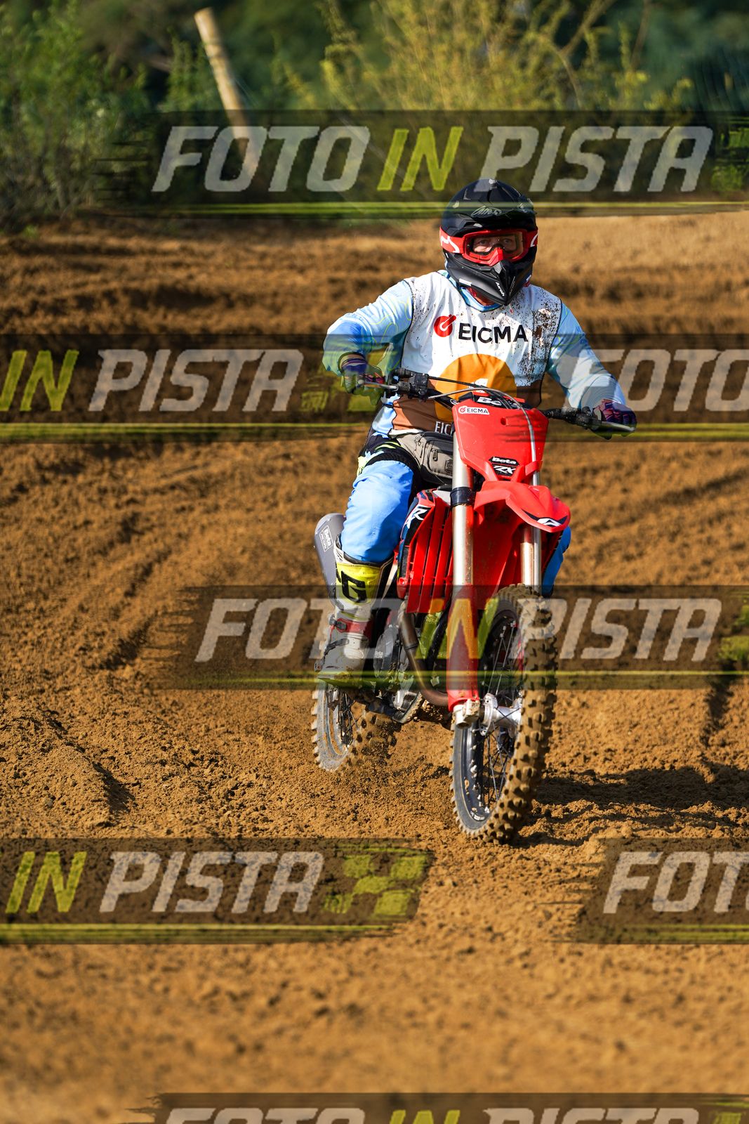 EICMA 20-09 11:00-12:00 · DOS01914