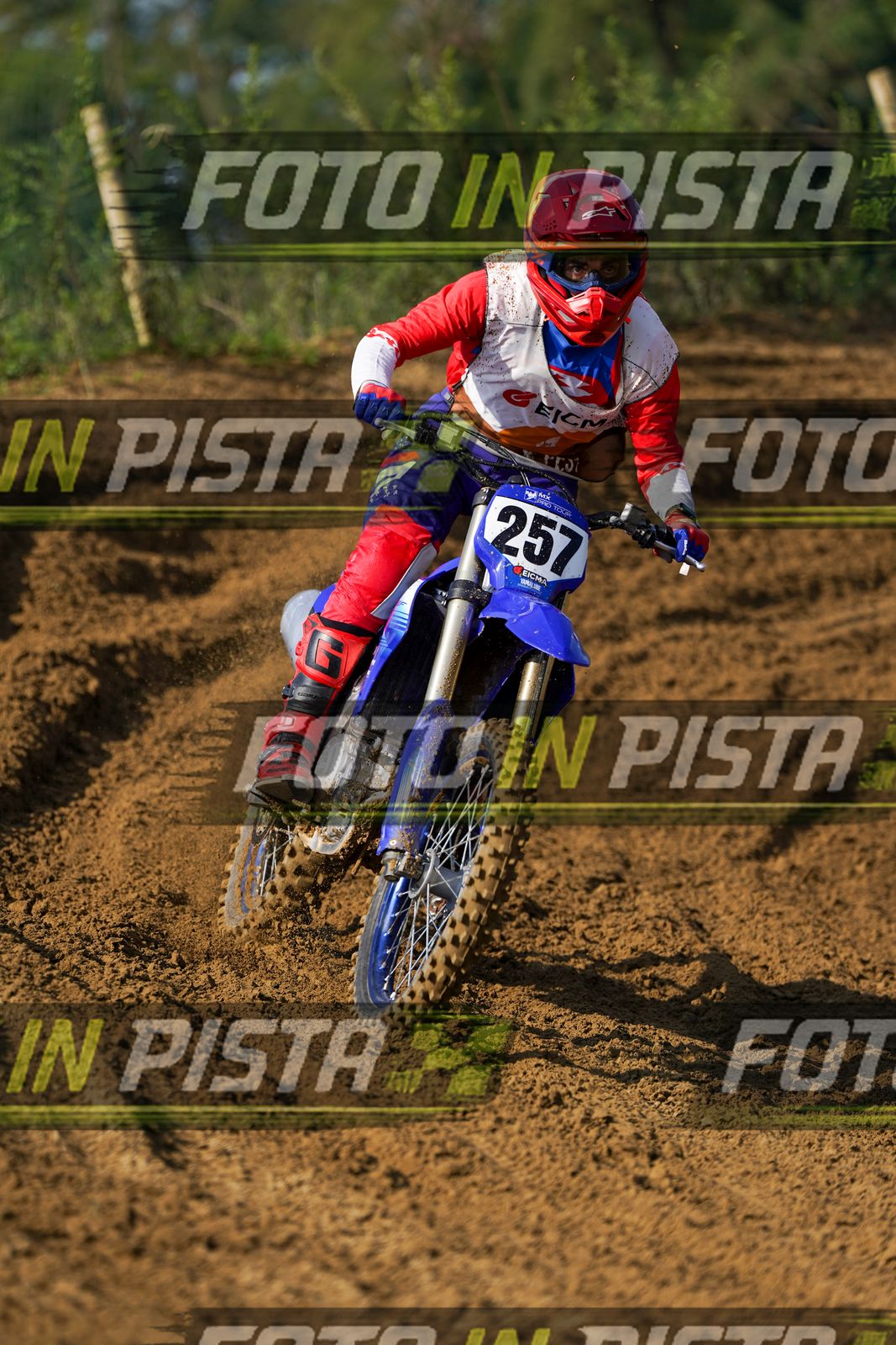 EICMA 20-09 11:00-12:00 · DOS01915