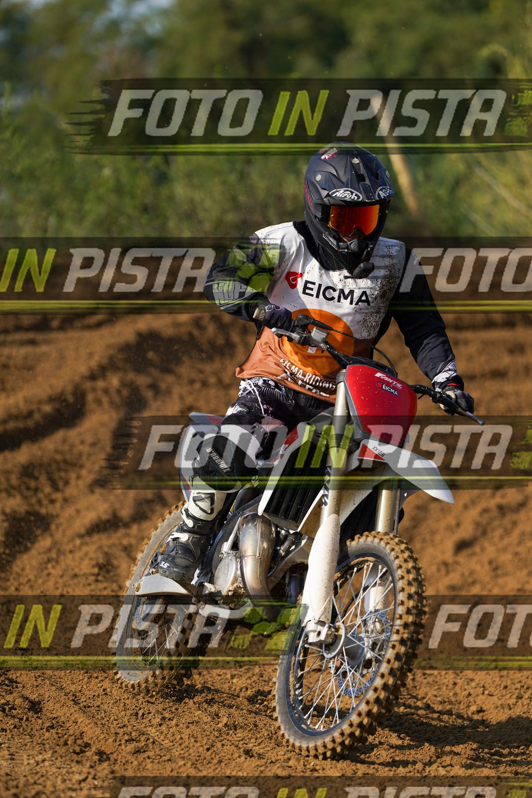 EICMA 20-09 11:00-12:00 · DOS01920
