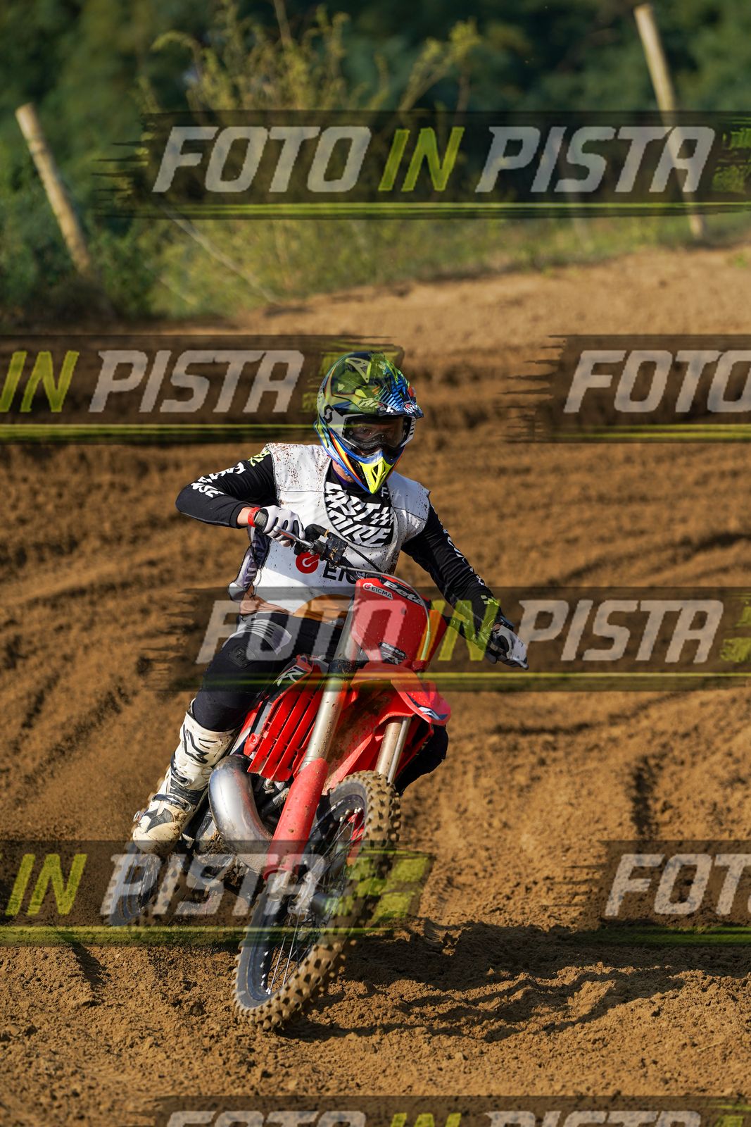EICMA 20-09 11:00-12:00 · DOS01924
