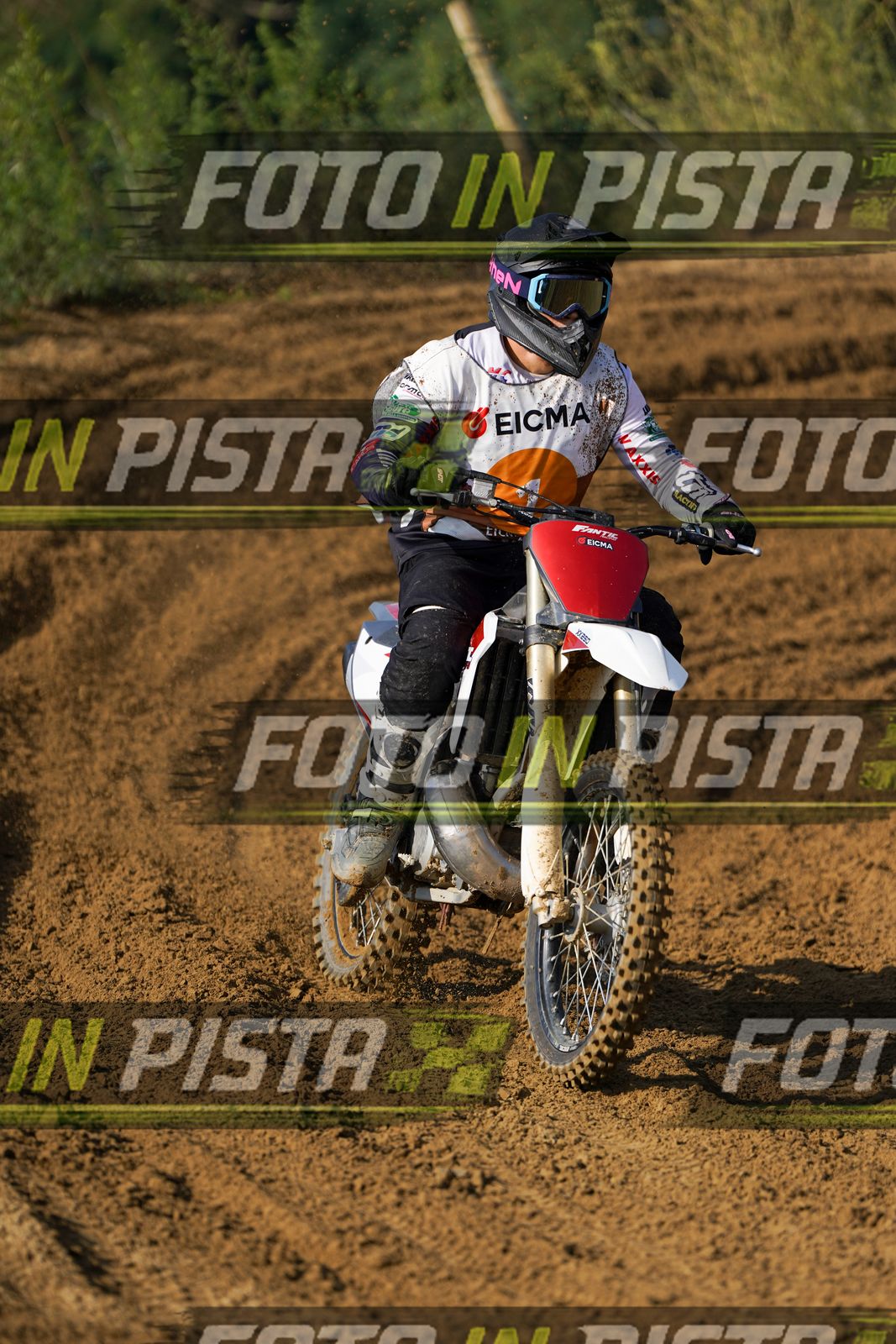 EICMA 20-09 11:00-12:00 · DOS01930