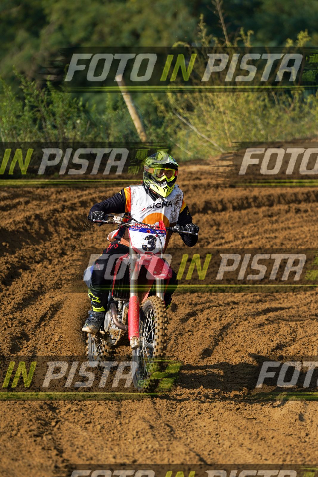 EICMA 20-09 11:00-12:00 · DOS01932