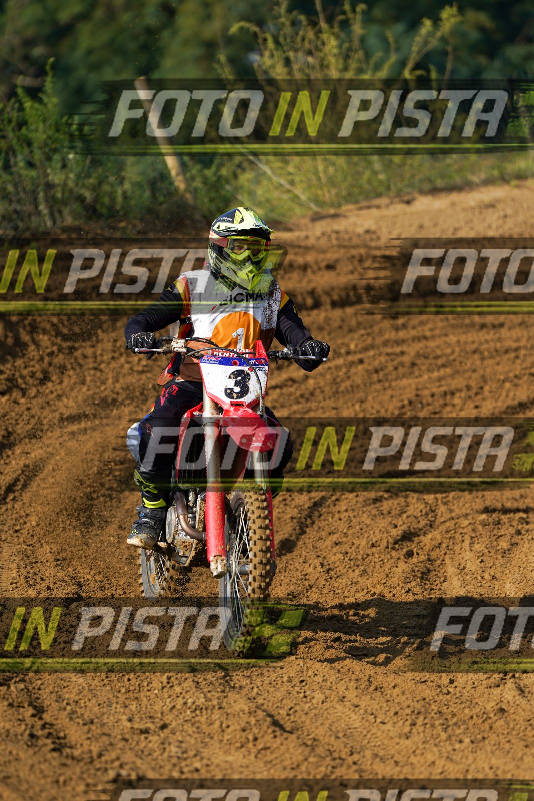 EICMA 20-09 11:00-12:00 · DOS01933